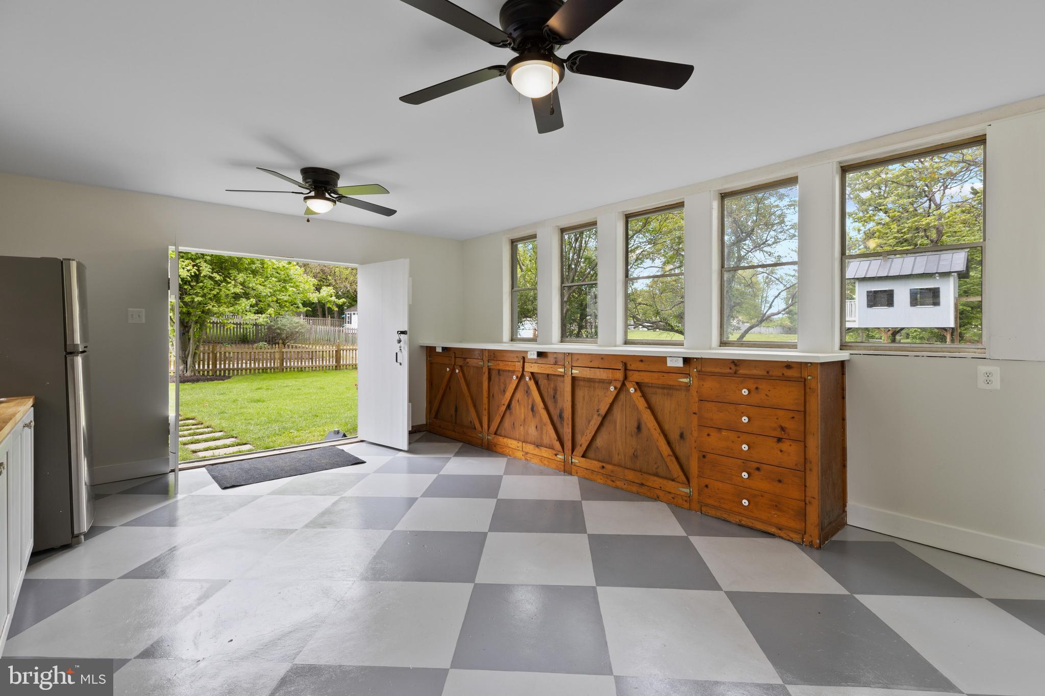303 East Colonial Highway Hamilton, VA 20158 - Photo 27 of 38