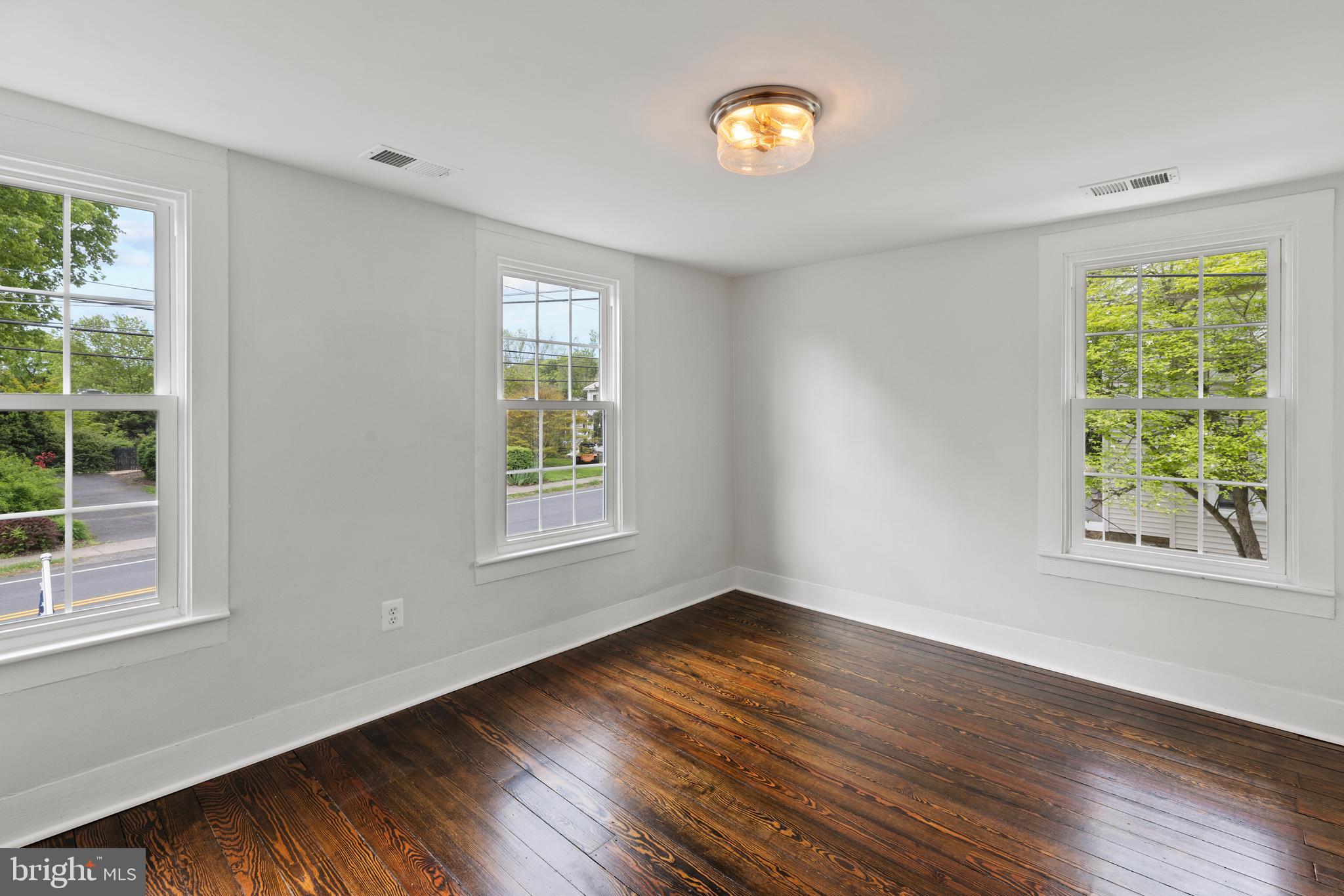 303 East Colonial Highway Hamilton, VA 20158 - Photo 37 of 38
