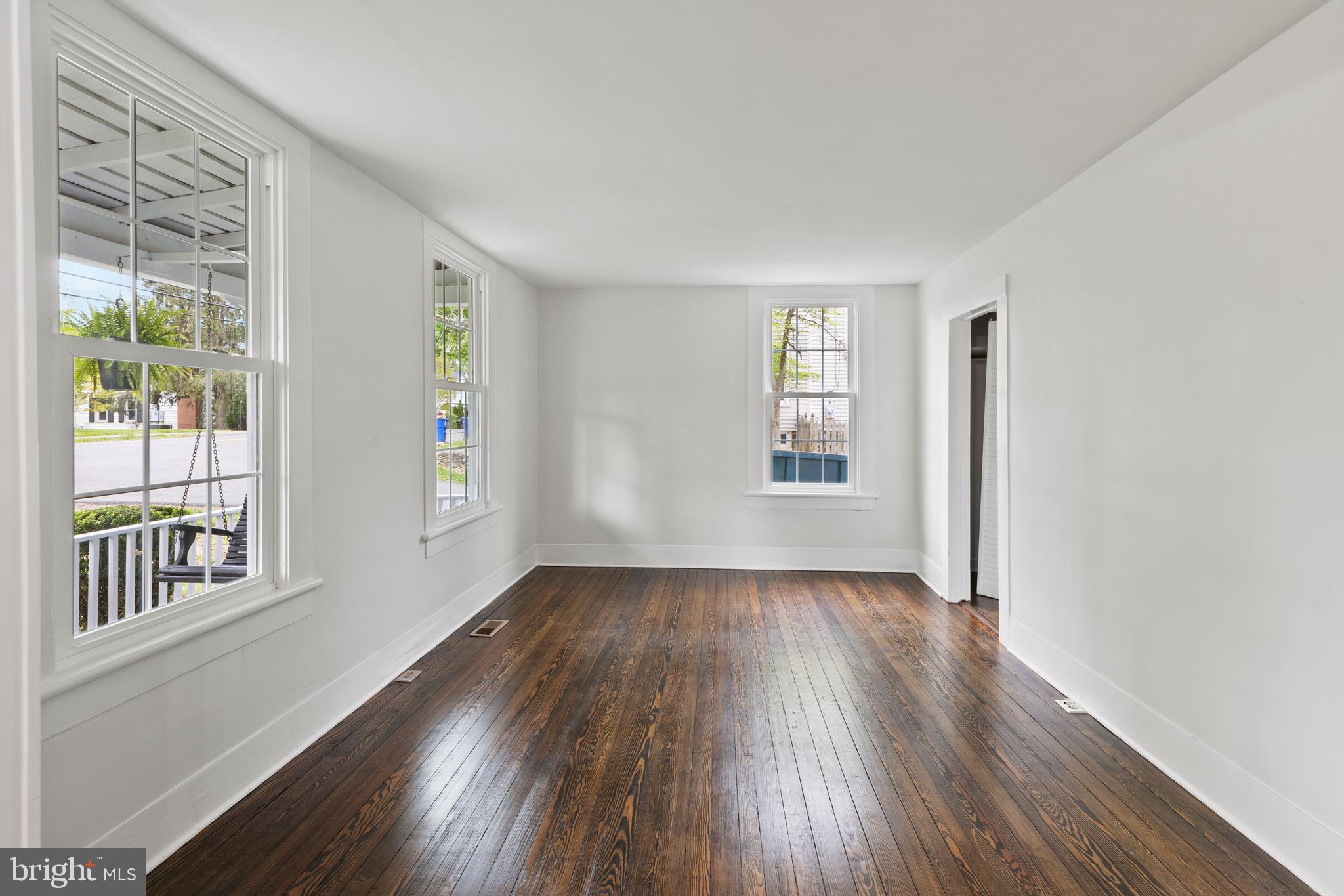 303 East Colonial Highway Hamilton, VA 20158 - Photo 6 of 38