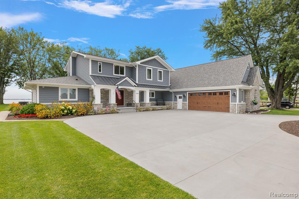 48730 Point Lakeview Street Chesterfield, MI 48047 - Photo 2 of 90