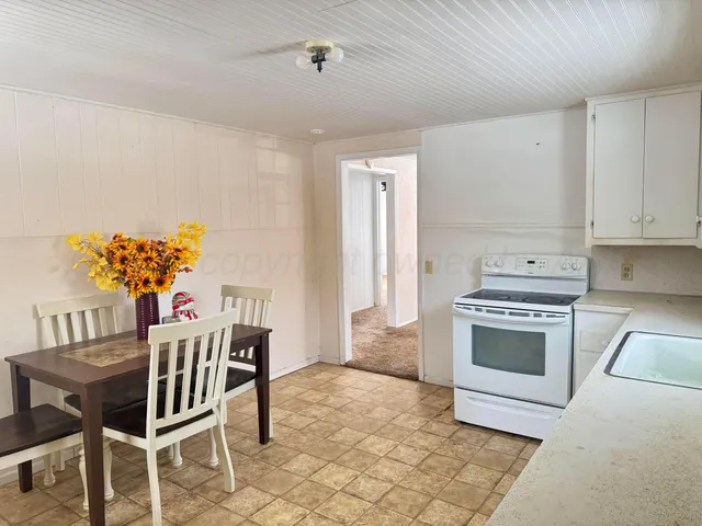 $38,000 | 301 South Osage Street, Wheeler, TX 79096