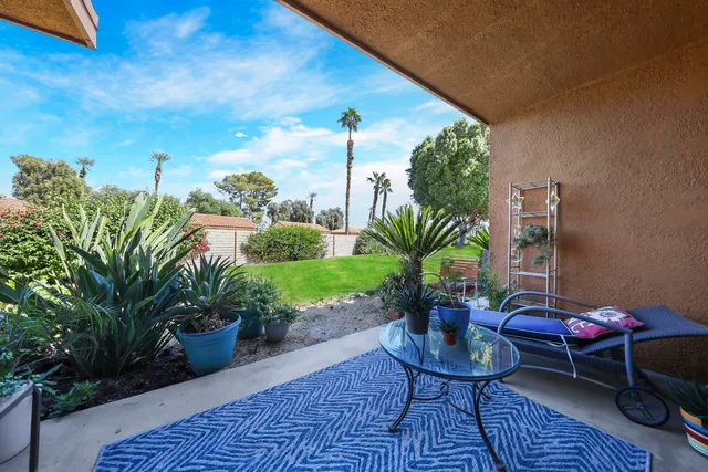 $298,000 | 44 Malaga Drive, Rancho Mirage, CA 92270