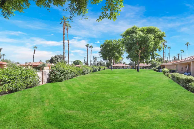 $298,000 | 44 Malaga Drive, Rancho Mirage, CA 92270