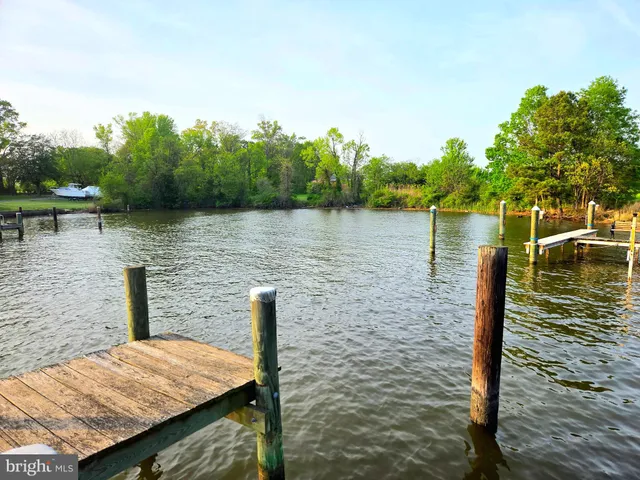 $389,900 | 40 Dogwood Drive, Baltimore, MD 21220