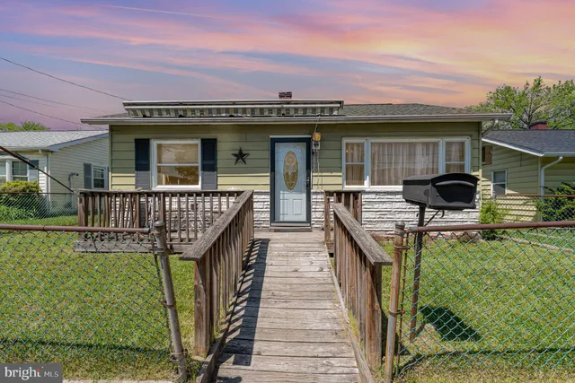 $389,900 | 40 Dogwood Drive, Baltimore, MD 21220