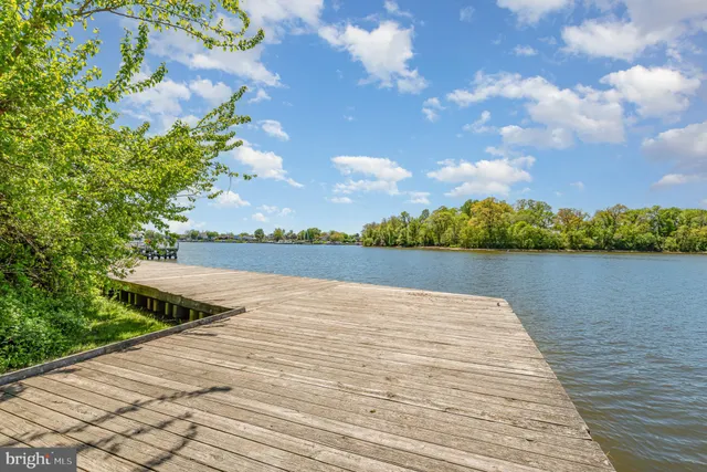 $389,900 | 40 Dogwood Drive, Baltimore, MD 21220