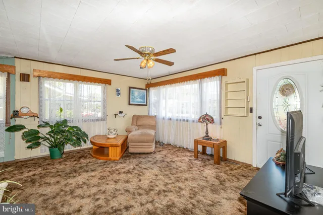 $389,900 | 40 Dogwood Drive, Baltimore, MD 21220