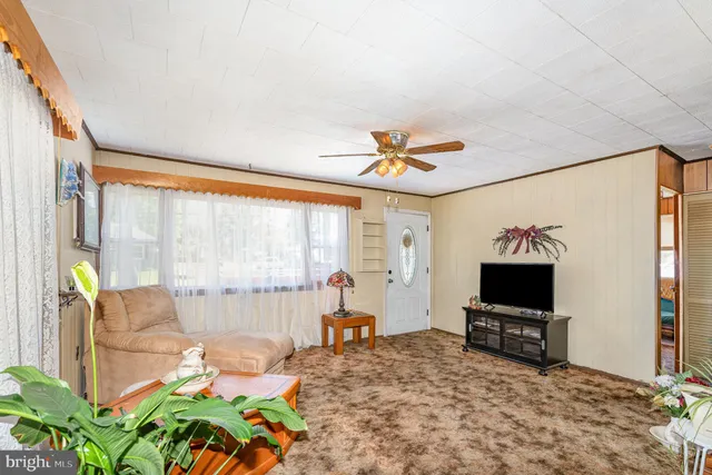 $389,900 | 40 Dogwood Drive, Baltimore, MD 21220