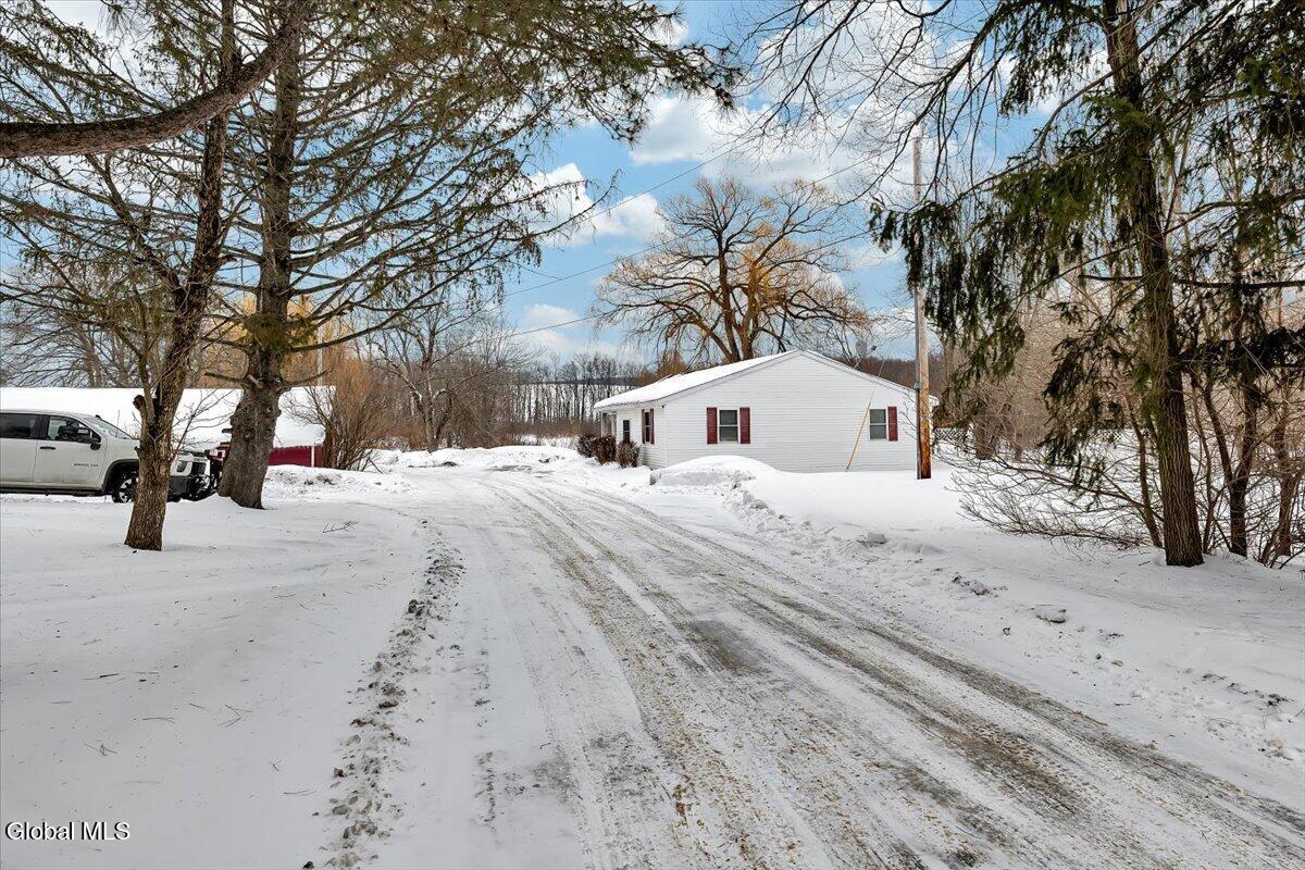 120 Weatherwax Road Poestenkill, NY 12140 - Photo 41 of 59 36-P1713737