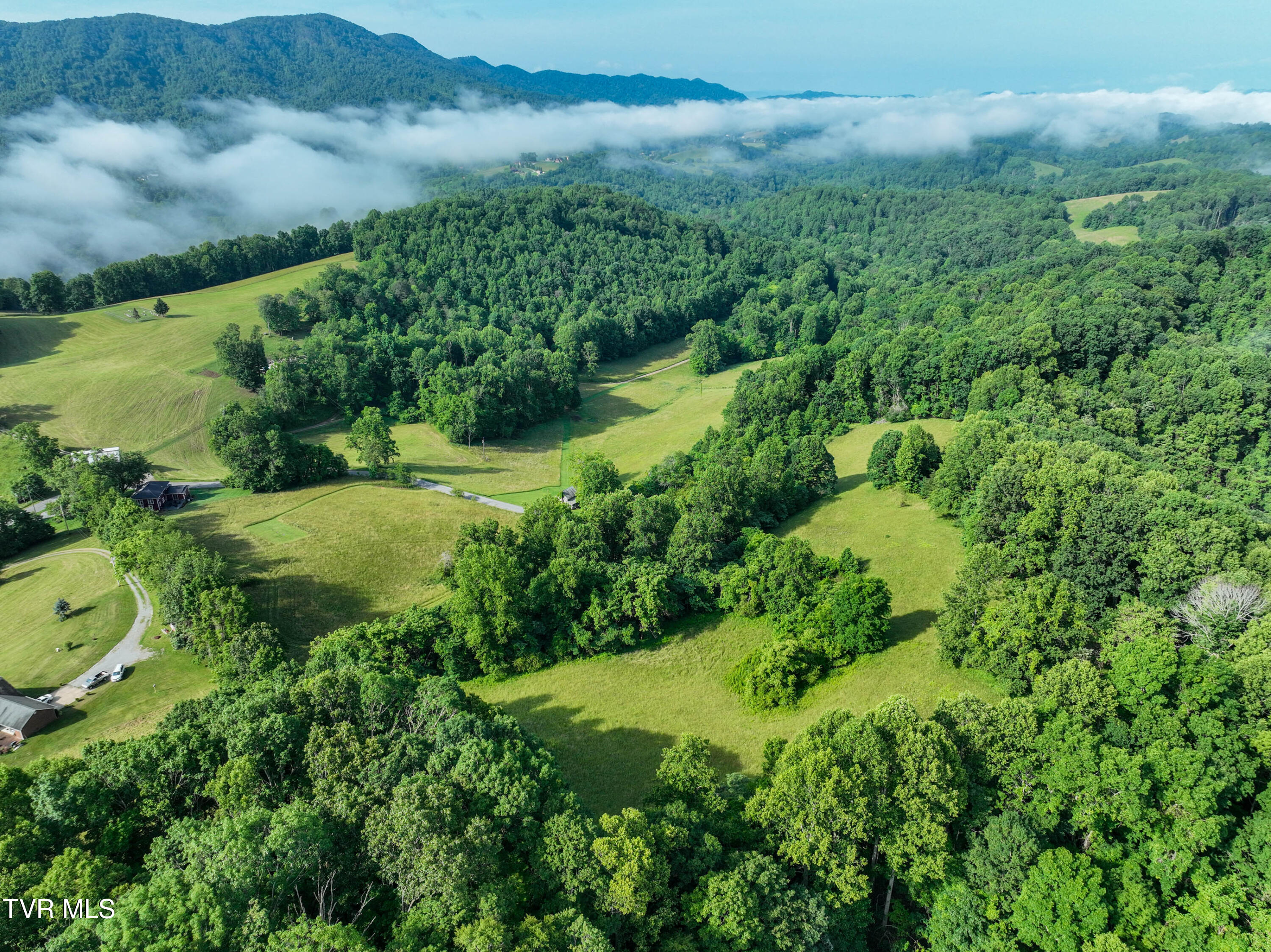 Tbd Snowflake Road Nickelsville, VA 24271 - Photo 24 of 49 Snowflake Rd Drone GLOV-22