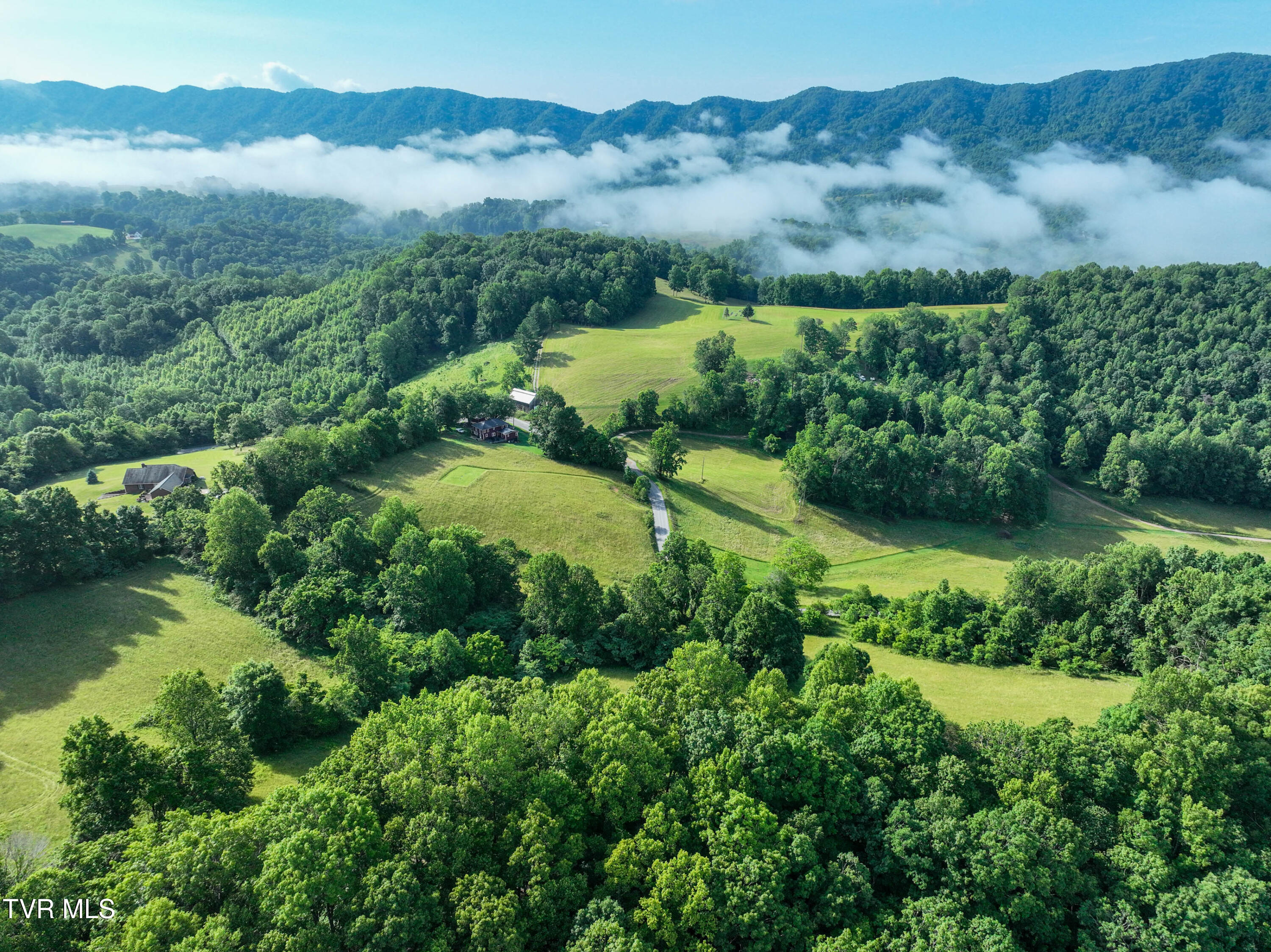 Tbd Snowflake Road Nickelsville, VA 24271 - Photo 27 of 49 Snowflake Rd Drone GLOV-25