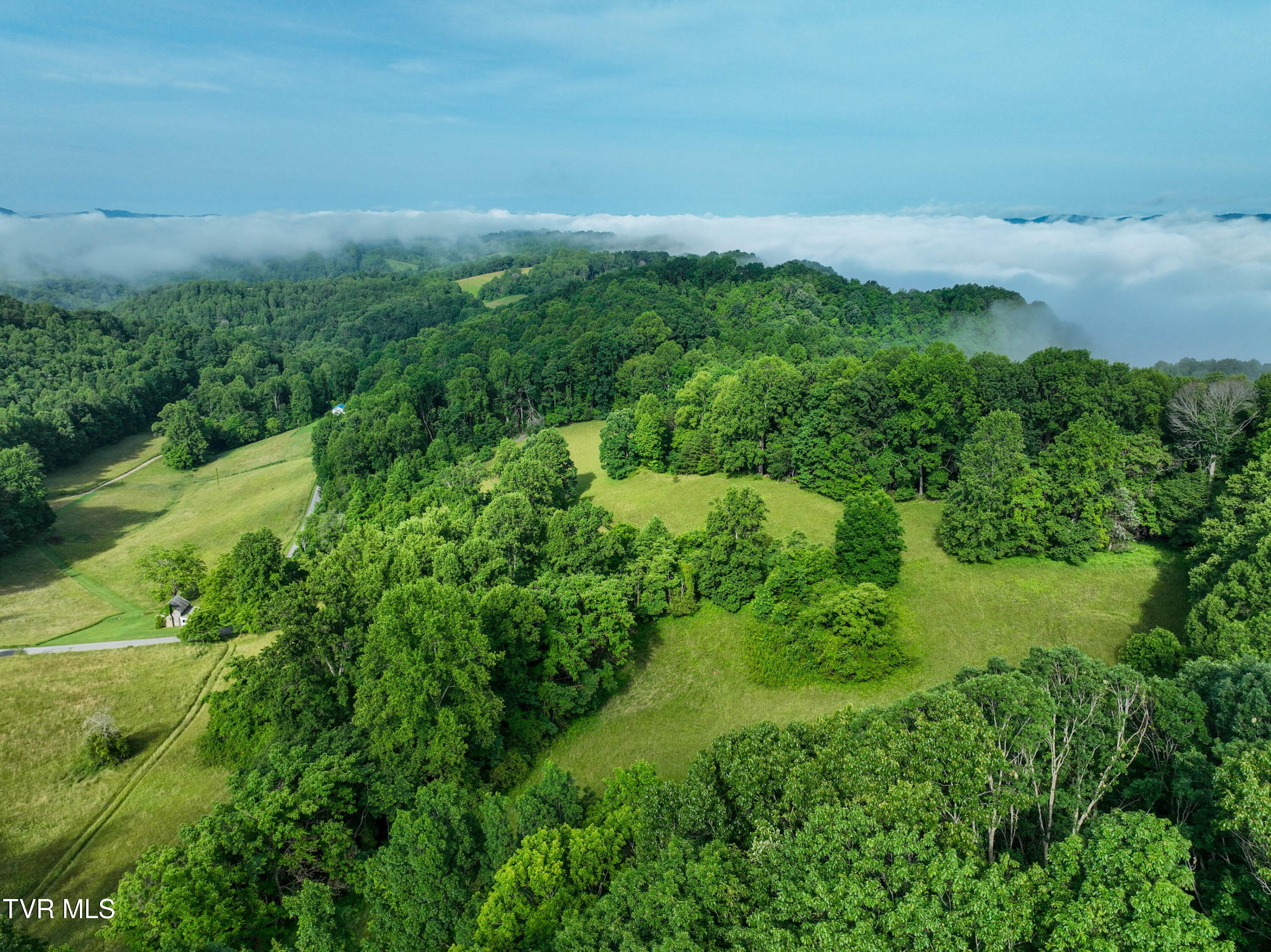 Tbd Snowflake Road Nickelsville, VA 24271 - Photo 7 of 49 Snowflake Rd Drone GLOV-5