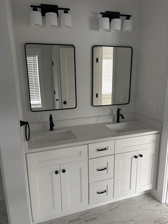 19 Barberry Road Mansfield, MA 02048 - Photo 17 of 18 Gallery Image 17
