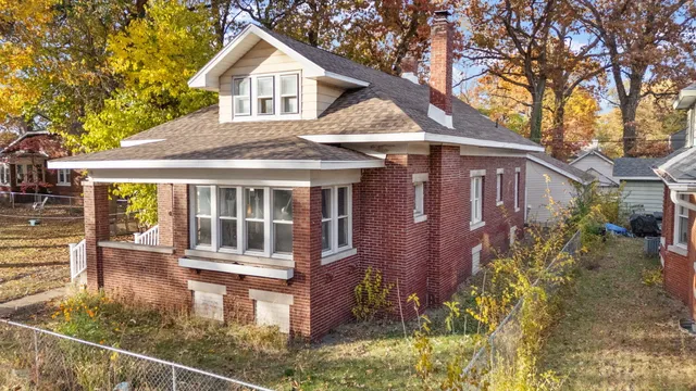 $185,000 | 214 Fir Street, Michigan City, IN 46360