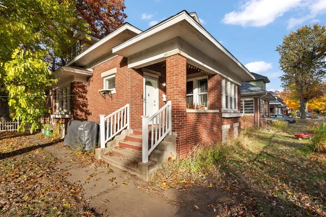 $185,000 | 214 Fir Street, Michigan City, IN 46360