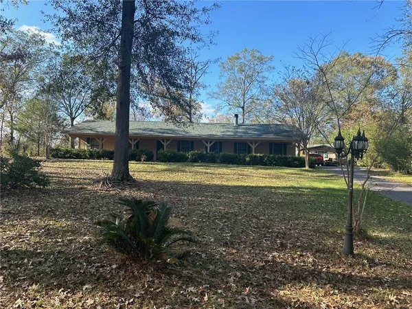 $170,000 | 258 Sparrow Lane, Colfax, LA 71417