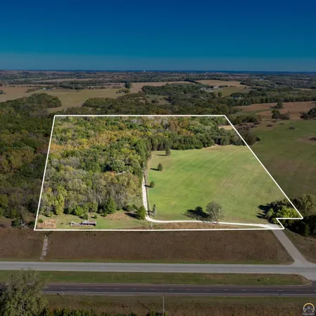 $1 | 10409 Highway 24, St. George, KS 66535