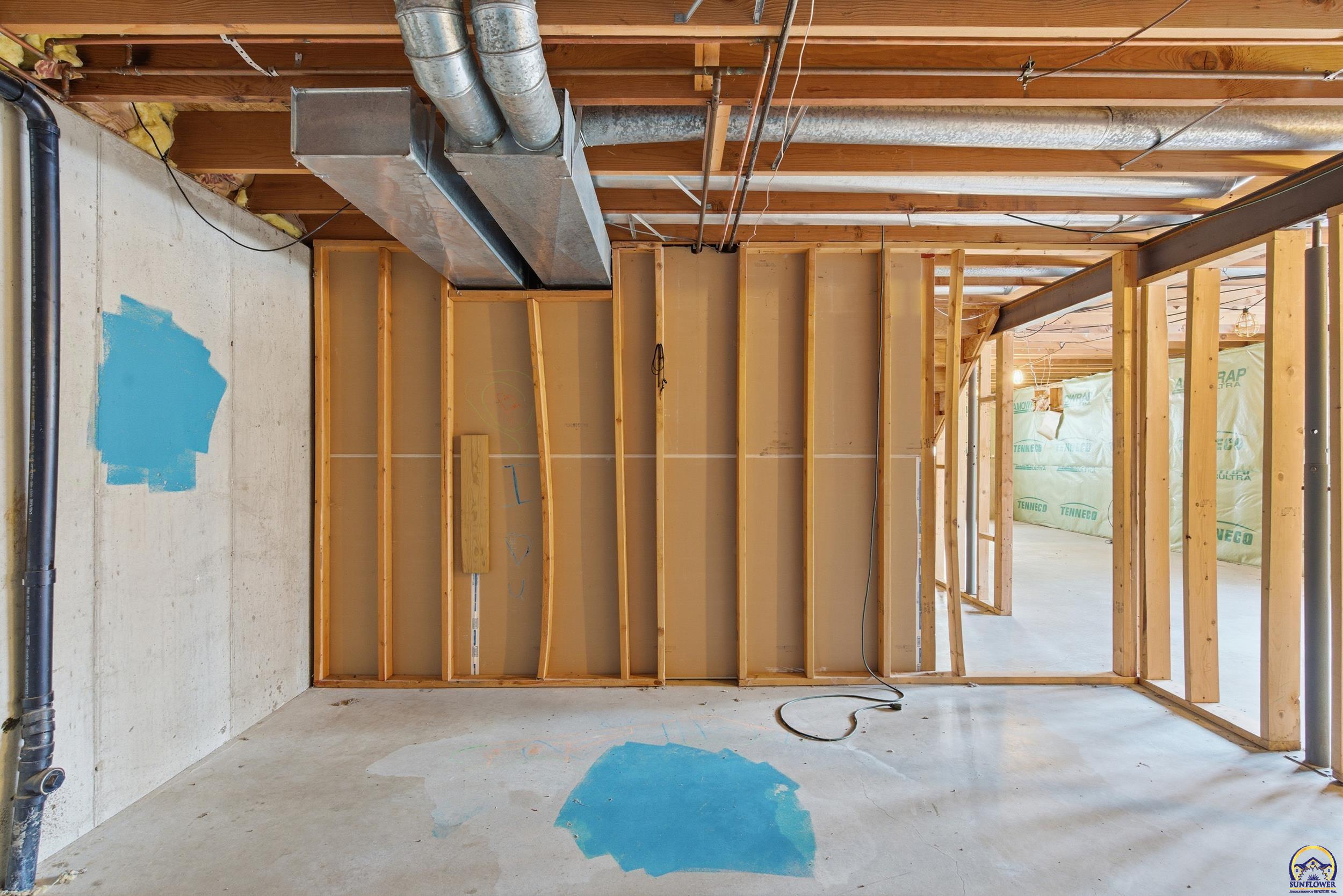 10409 Highway 24 St. George, KS 66535 - Photo 23 of 40