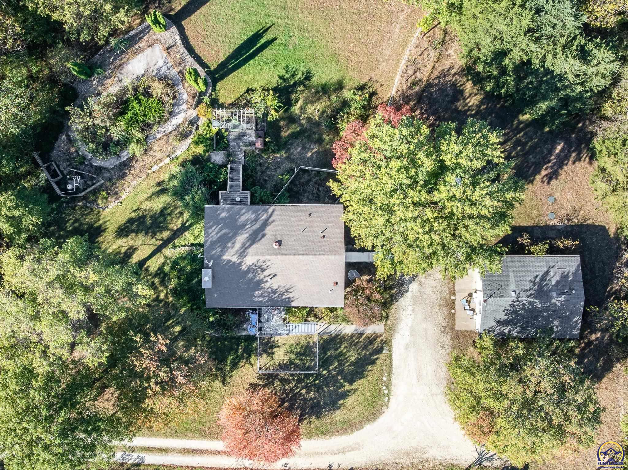 10409 Highway 24 St. George, KS 66535 - Photo 6 of 40