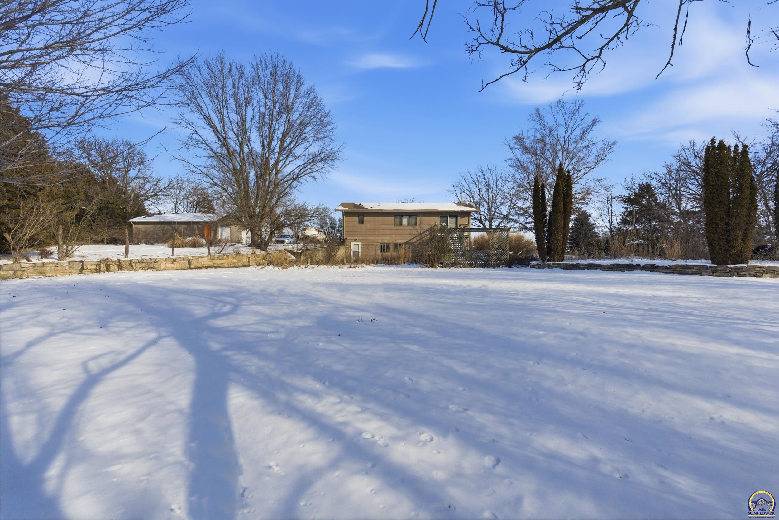 10409 Highway 24 St. George, KS 66535 - Photo 7 of 40