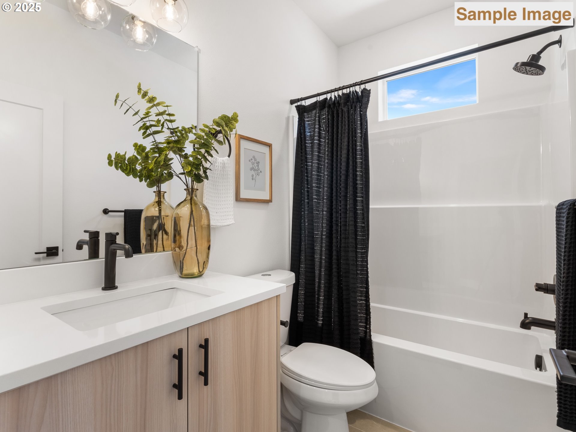 6026 Northeast Mason Street, Unit 3 Portland, OR 97218 - Photo 13 of 20