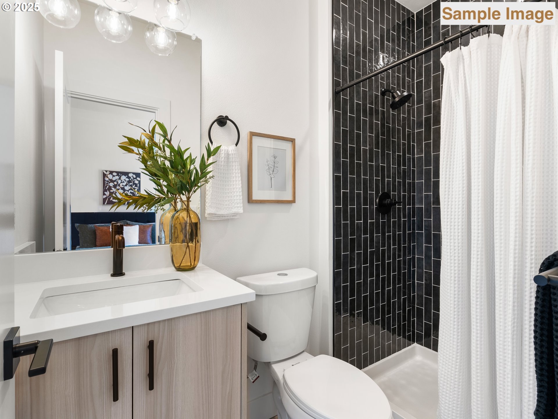 6026 Northeast Mason Street, Unit 3 Portland, OR 97218 - Photo 17 of 20