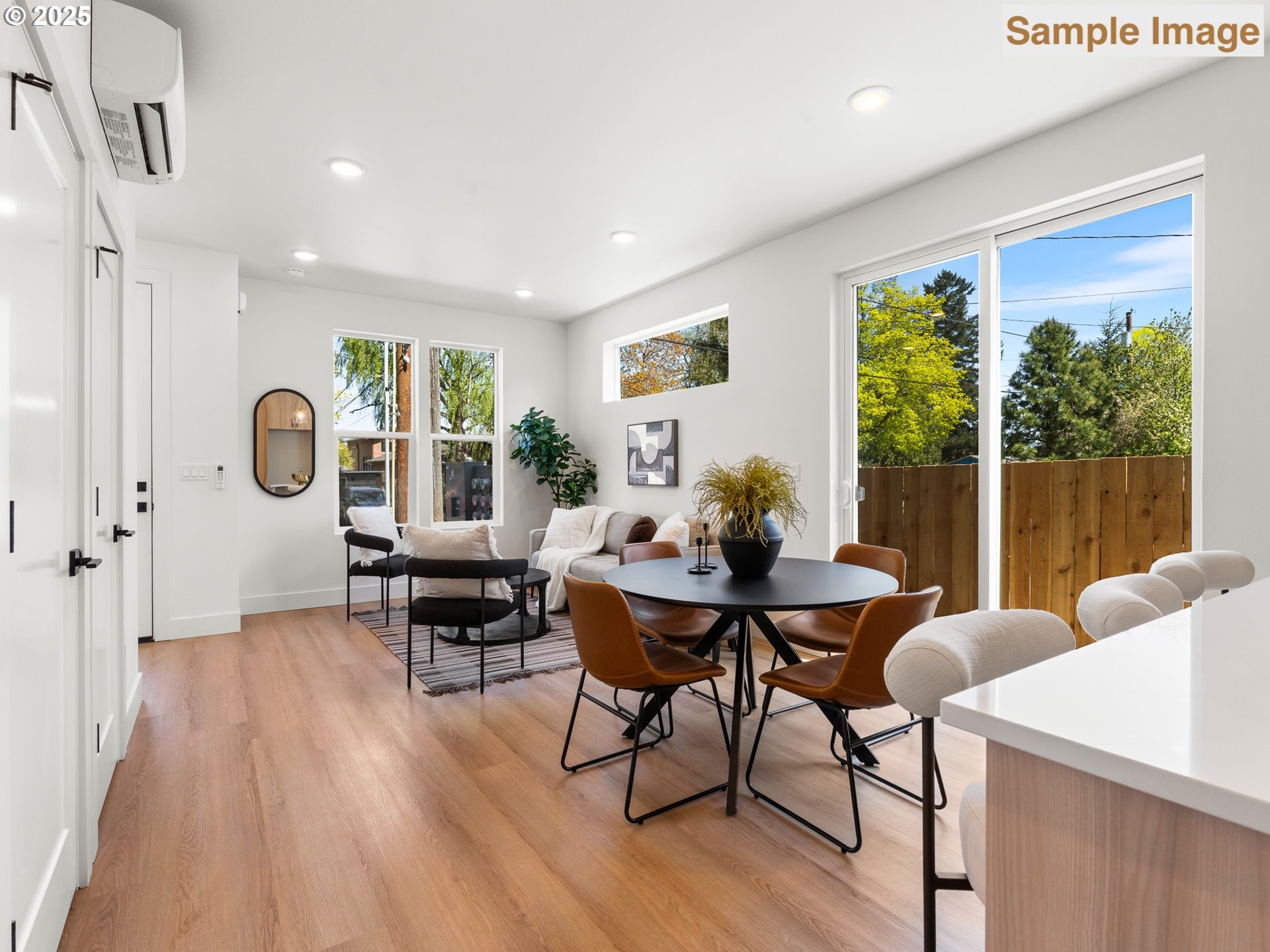 6026 Northeast Mason Street, Unit 3 Portland, OR 97218 - Photo 9 of 20