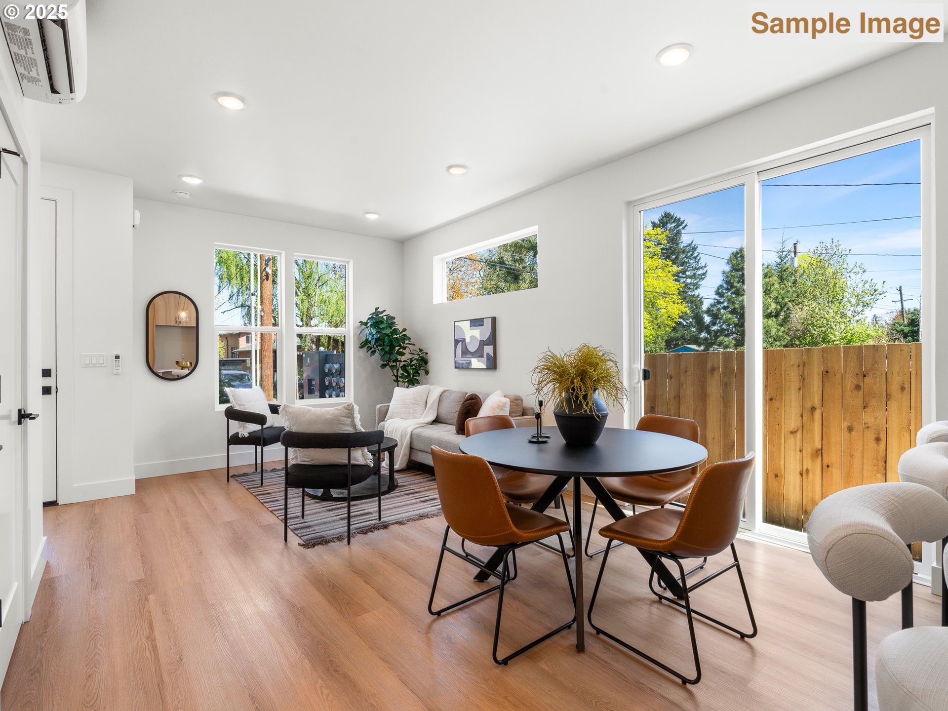 6026 Northeast Mason Street, Unit 3 Portland, OR 97218 - Photo 10 of 20