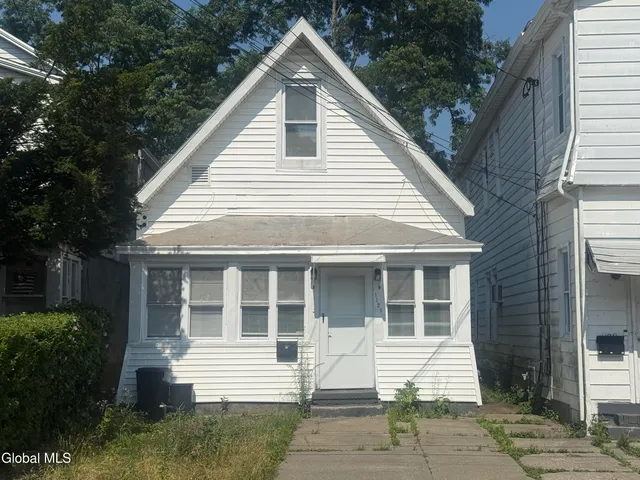 $1,750 | 1125 Cutler Street, Schenectady, NY 12303