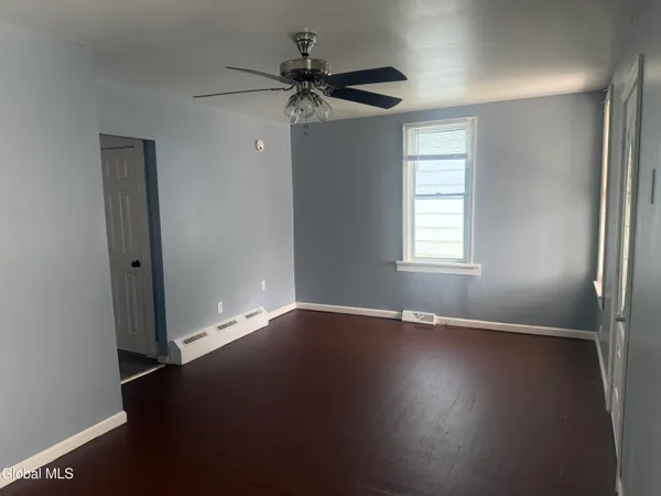 $1,750 | 1125 Cutler Street, Schenectady, NY 12303