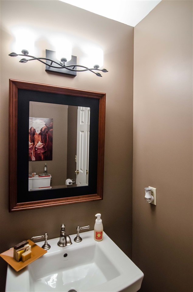 255 Royal Tyler Road Hartford, VT 05059 - Photo 12 of 25 Gallery Image 12