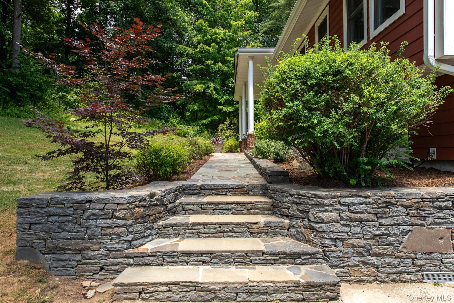 242 Milan Hollow Road Rhinebeck, NY 12572 - Photo 4 of 50