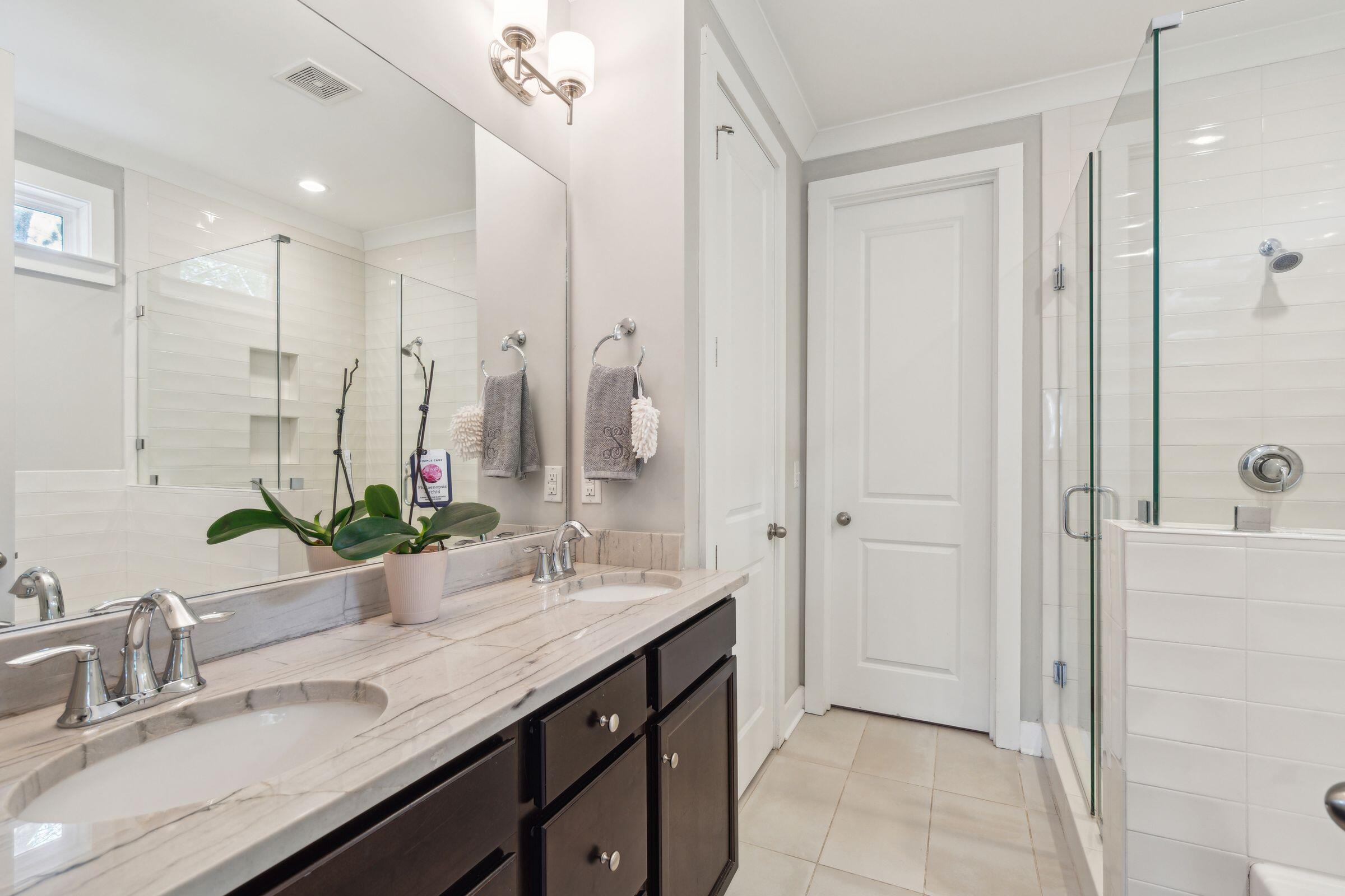 1532 Joe Rouse Road Mount Pleasant, SC 29466 - Photo 17 of 44 1st Floor Master bath