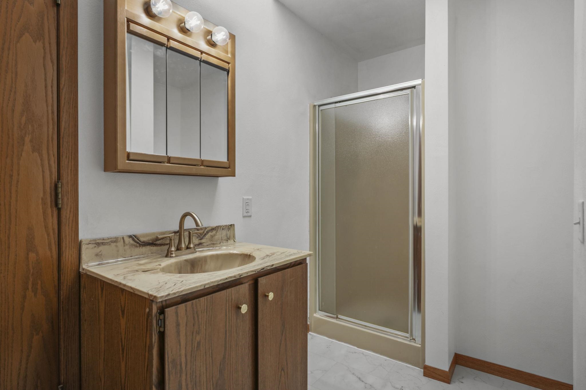 207 South Rutland Street Brooklyn, WI 53521 - Photo 34 of 61