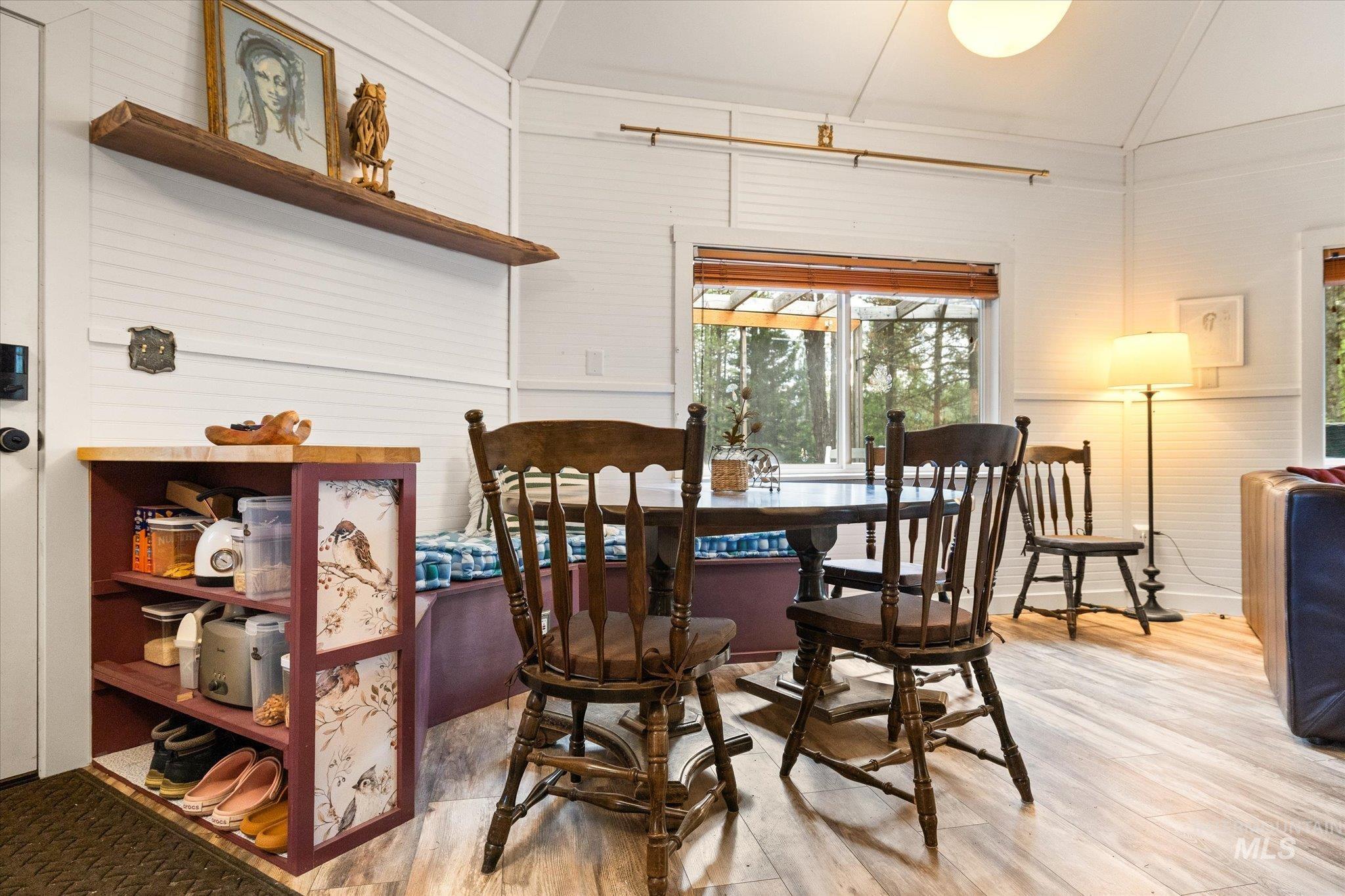 9785 Edna Place Cascade, ID 83611 - Photo 18 of 50