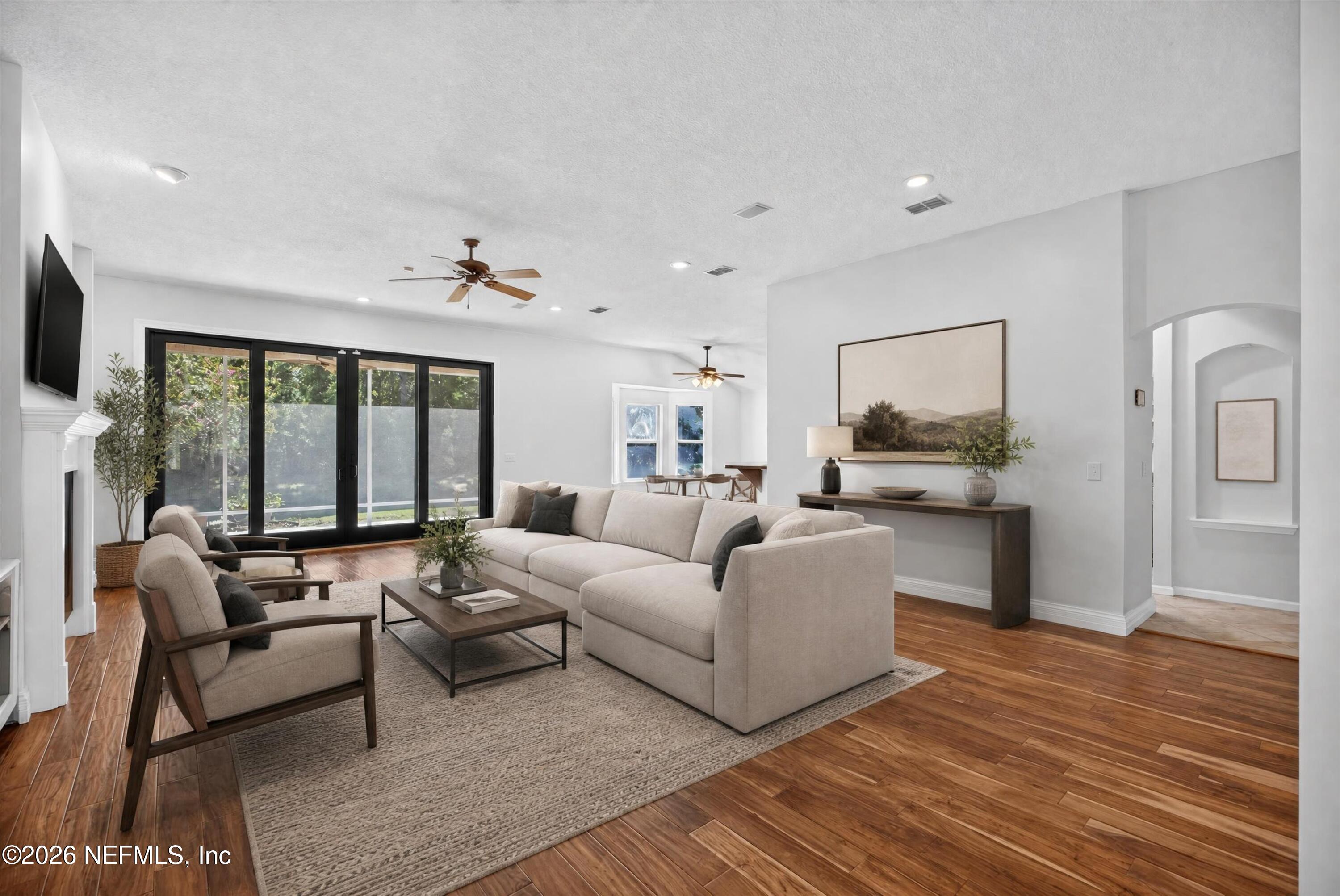 11675 Magnolia Estates Road Jacksonville, FL 32223 - Photo 4 of 42 59-Living Room #staging bonus