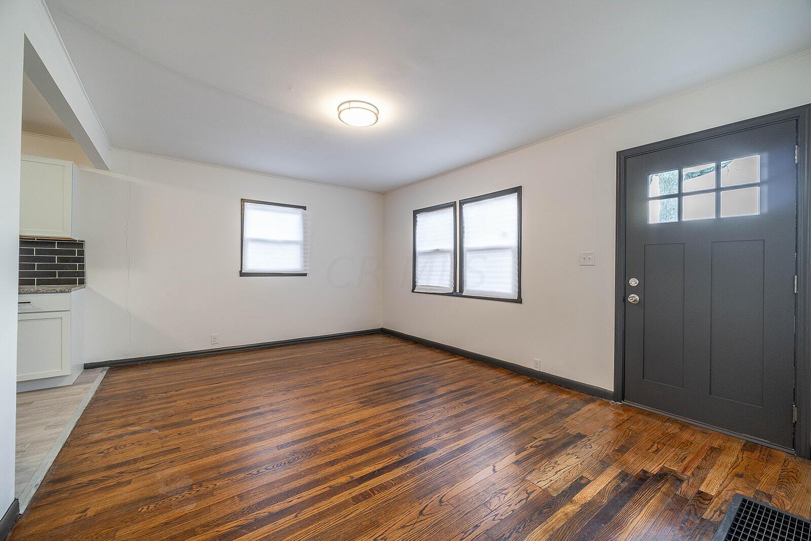 1202 East Weber Road Columbus, OH 43211 - Photo 7 of 50 1202 E Weber Rd-19