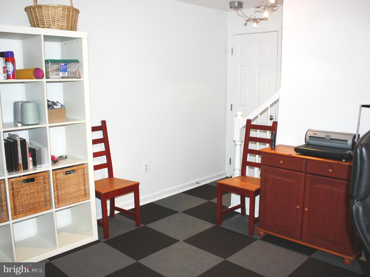10021 Bird River Road Baltimore, MD 21220 - Photo 14 of 30 Interior (General)