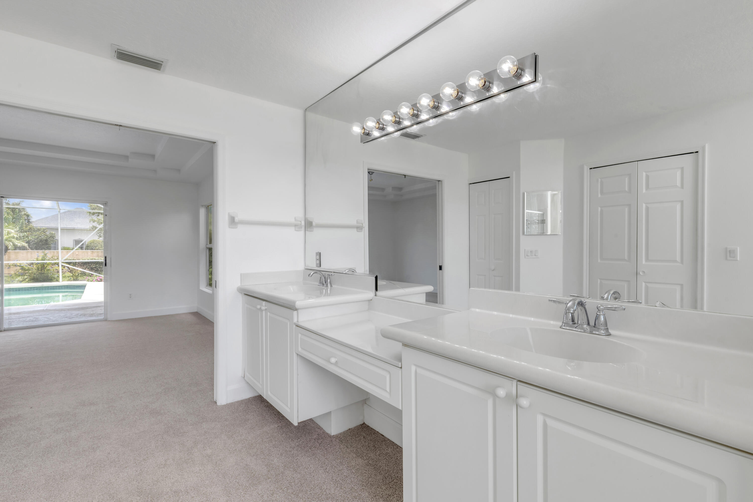 2911 Cypress Ridge Trail Port Orange, FL 32128 - Photo 43 of 49 b - Interior (35)