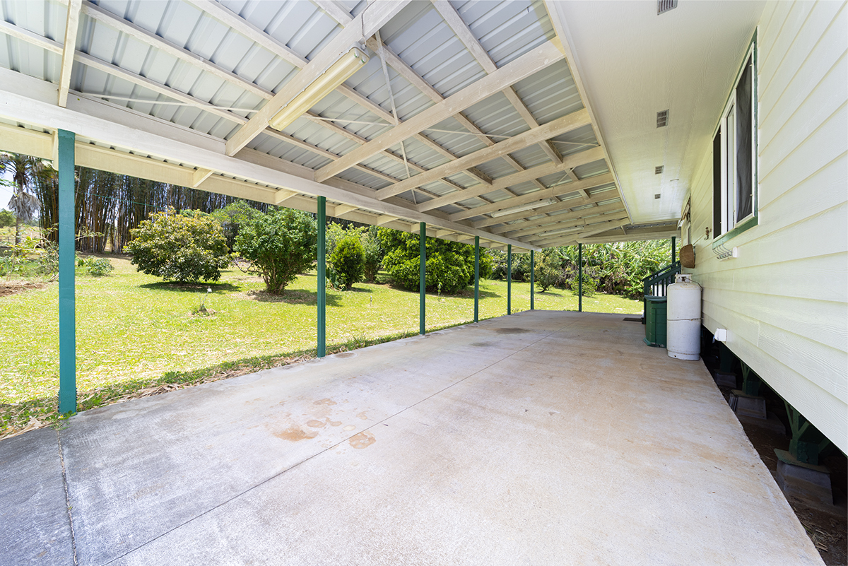 35-486 Pahale Road Papaaloa, HI 96780 - Photo 21 of 30 a view of a backyard of a house