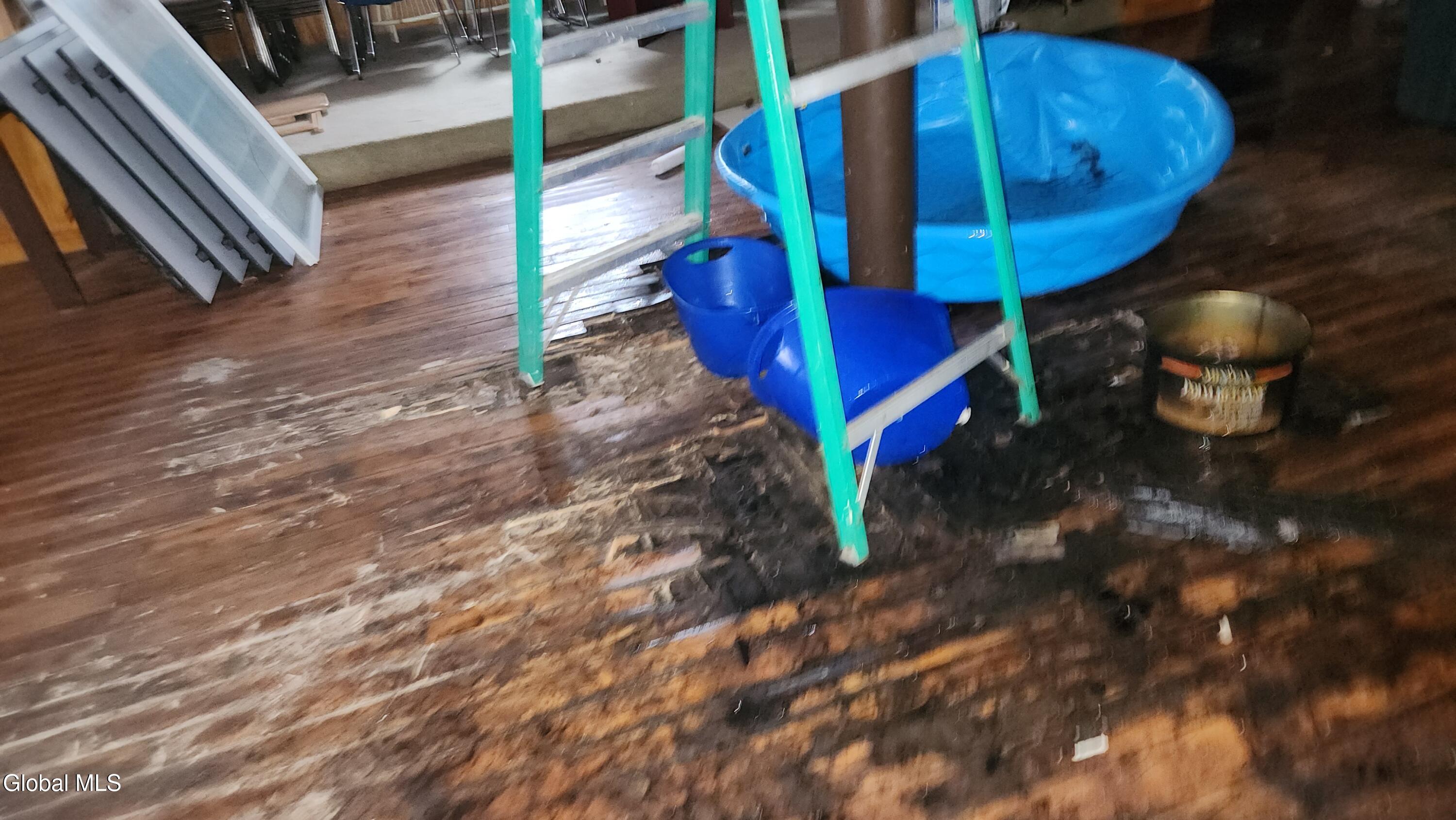 269 Spruce Street Albany, NY 12210 - Photo 6 of 16 20250925_141345