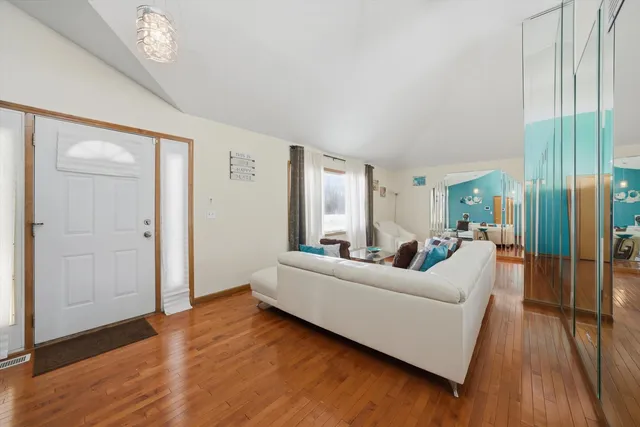 $333,999 | 322 Central Avenue, Matteson, IL 60443