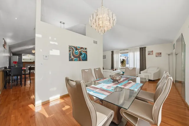 $333,999 | 322 Central Avenue, Matteson, IL 60443