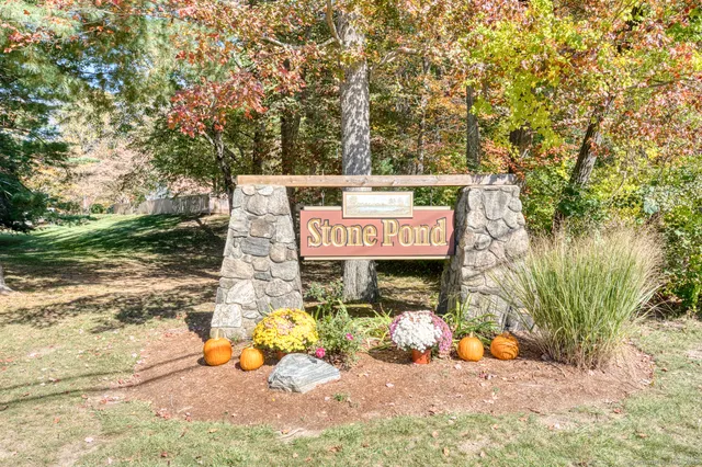 $244,900 | 12 Stone Pond Road, Unit 12, Tolland, CT 06084
