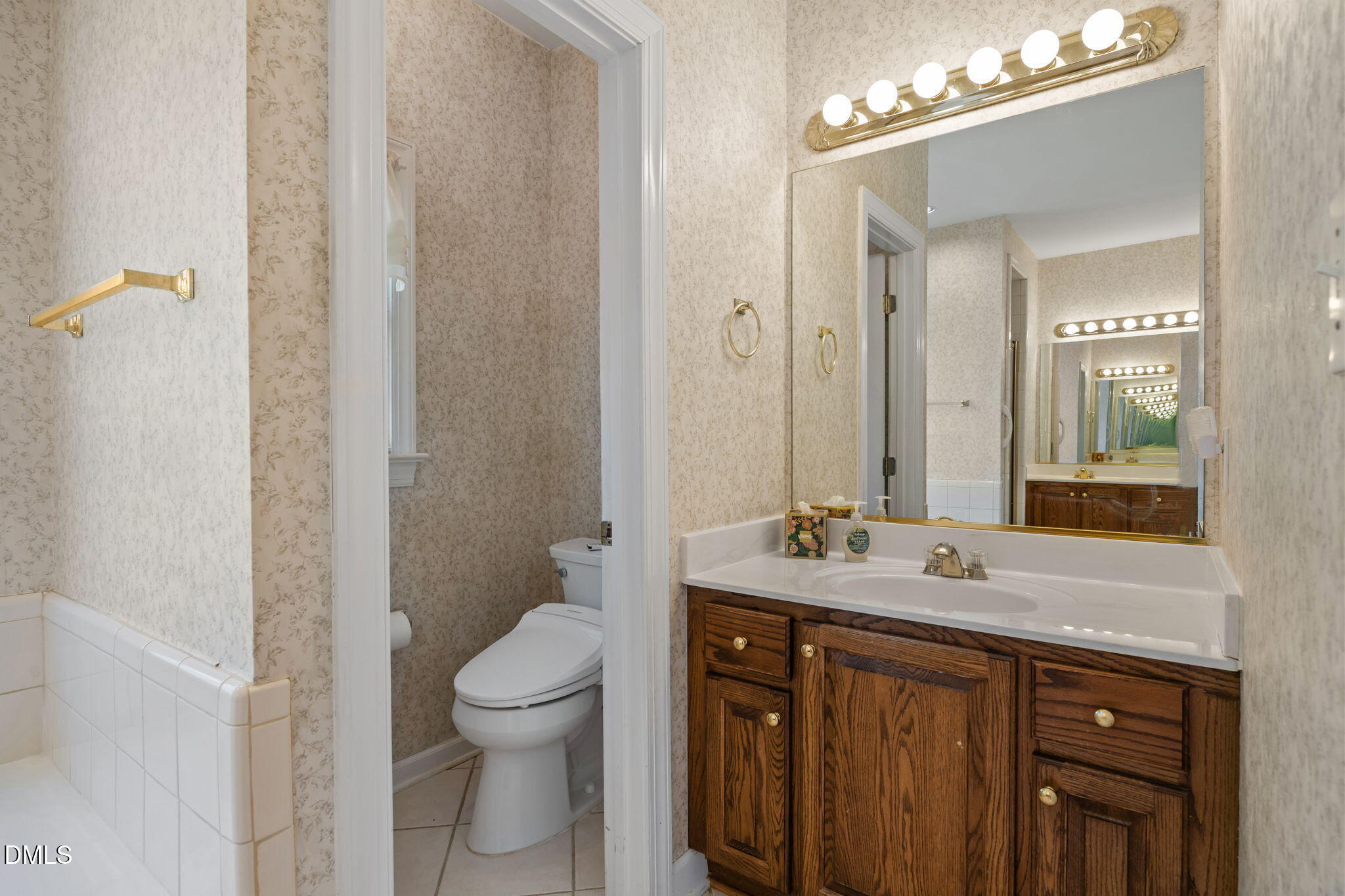 4036 Stone Summit Lane Raleigh, NC 27603 - Photo 20 of 48 49-web-or-mls-IMG_0415