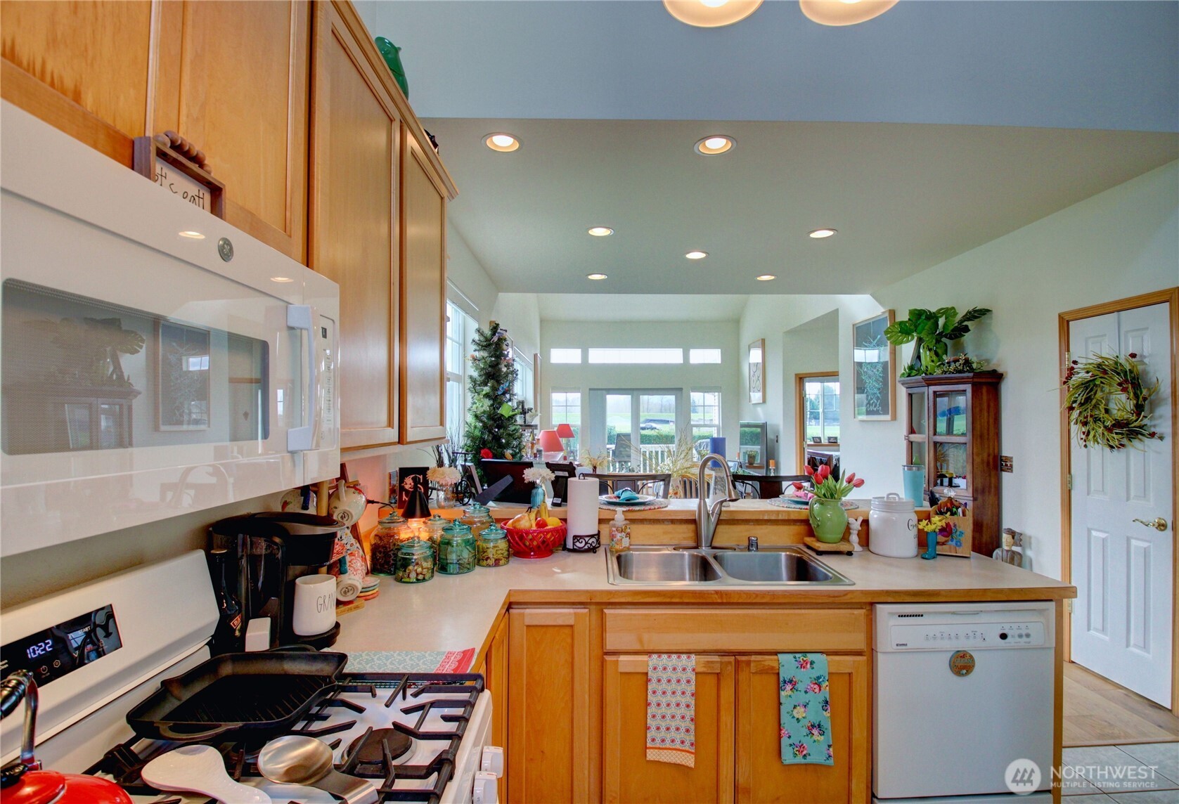 1164 Decatur Circle Burlington, WA 98233 - Photo 16 of 37