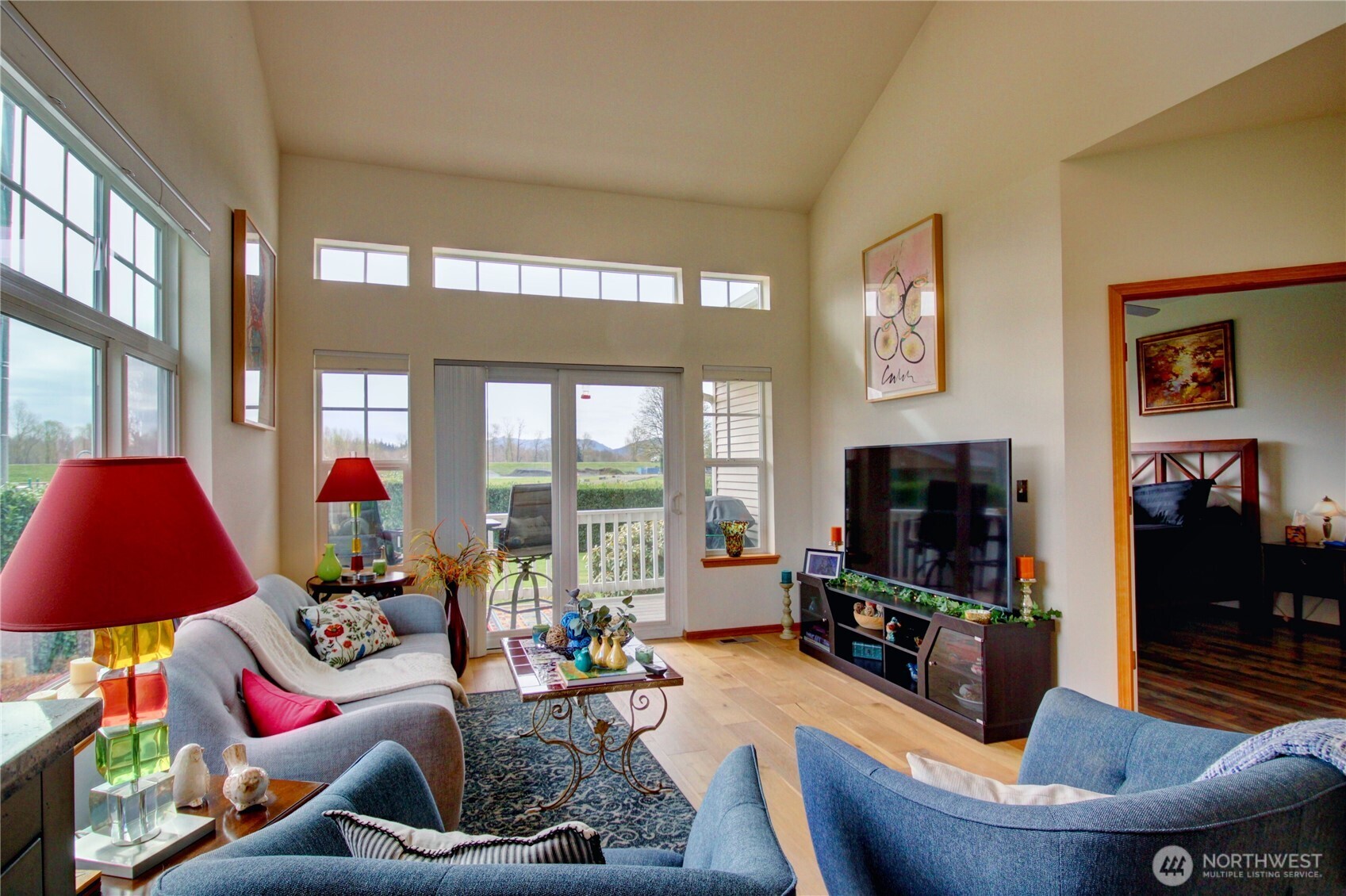 1164 Decatur Circle Burlington, WA 98233 - Photo 6 of 37