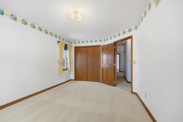 $569,900 | 909 Country Club Lane, Fond du Lac, WI 54935