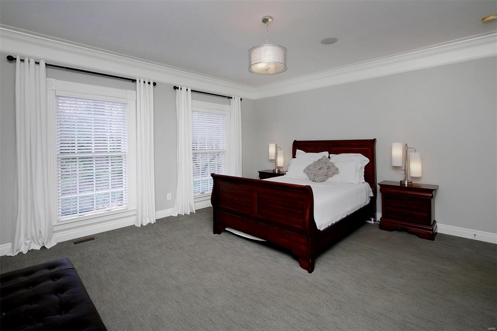 585 Dielman Road Olivette, MO 63132 - Photo 14 of 26 Gallery Image 14