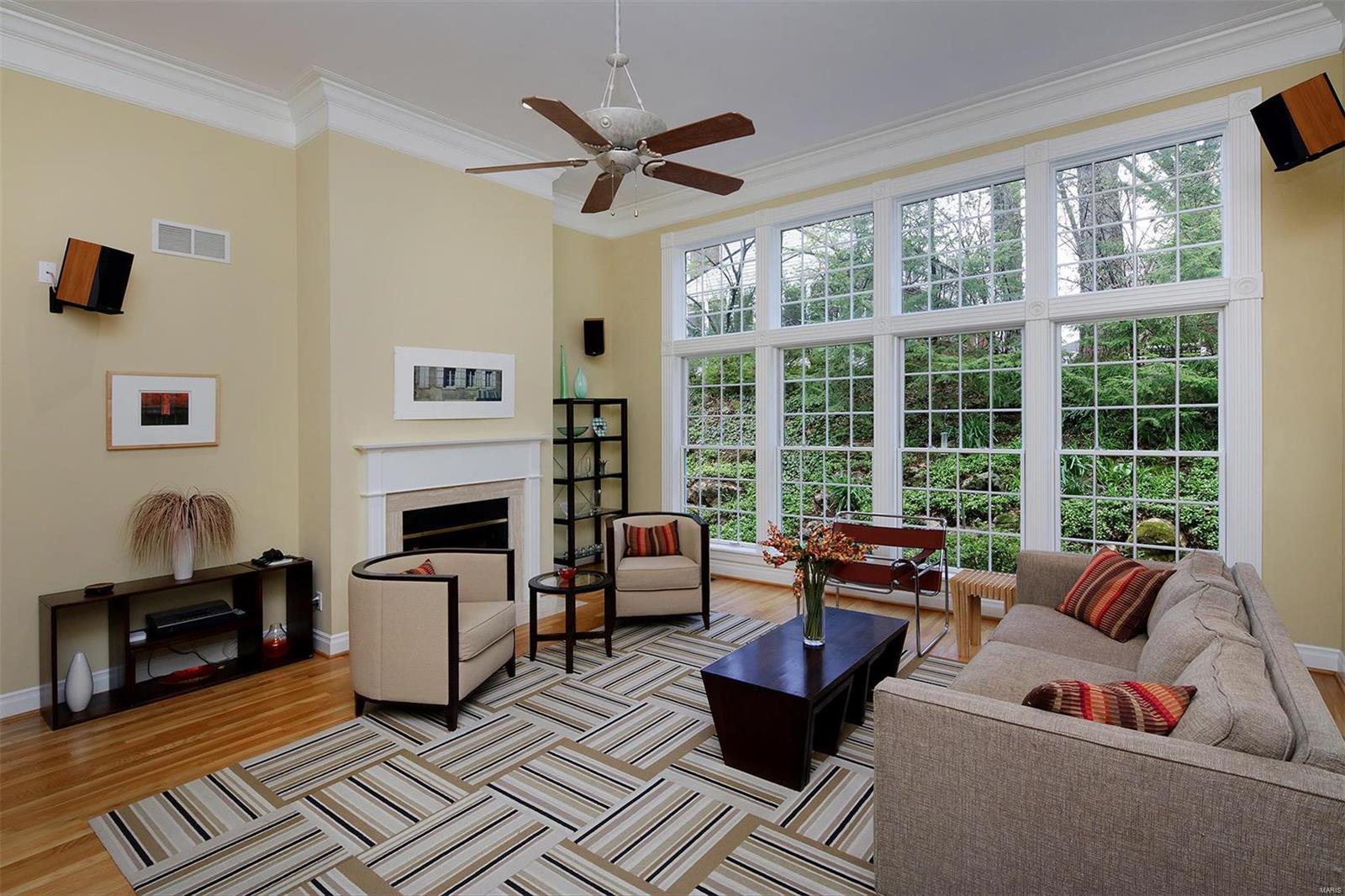 585 Dielman Road Olivette, MO 63132 - Photo 5 of 26 Gallery Image 5